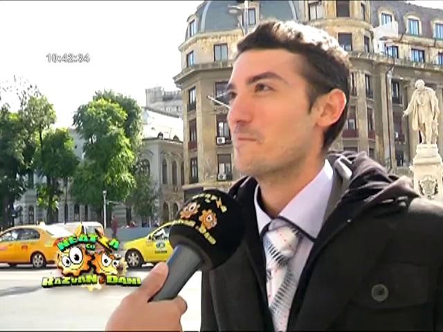 Tot rom&acirc;nul e detectiv particular!