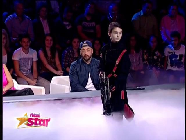 El e adevăratul Robin Hood de România! La 11 ani, Valentin a doborât cu arcul monștrii de pe scena „Next Star”!