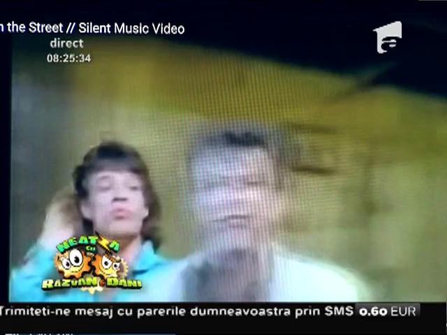 Smiley News: &rdquo;Dancing in the street&rdquo;, varianta fără sonor