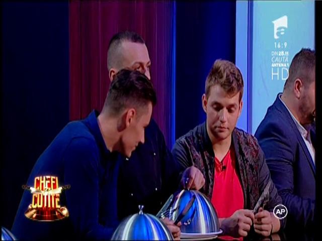 Degustare prima probă! Juriul este format din foştii concurenţi &bdquo;Chefi la cuţite&rdquo; (01)