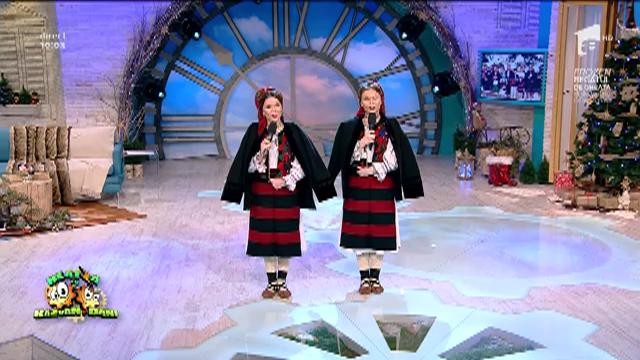 Suzana şi Daciana Vlad - "M&acirc;ndru ninge-n astă sară"
