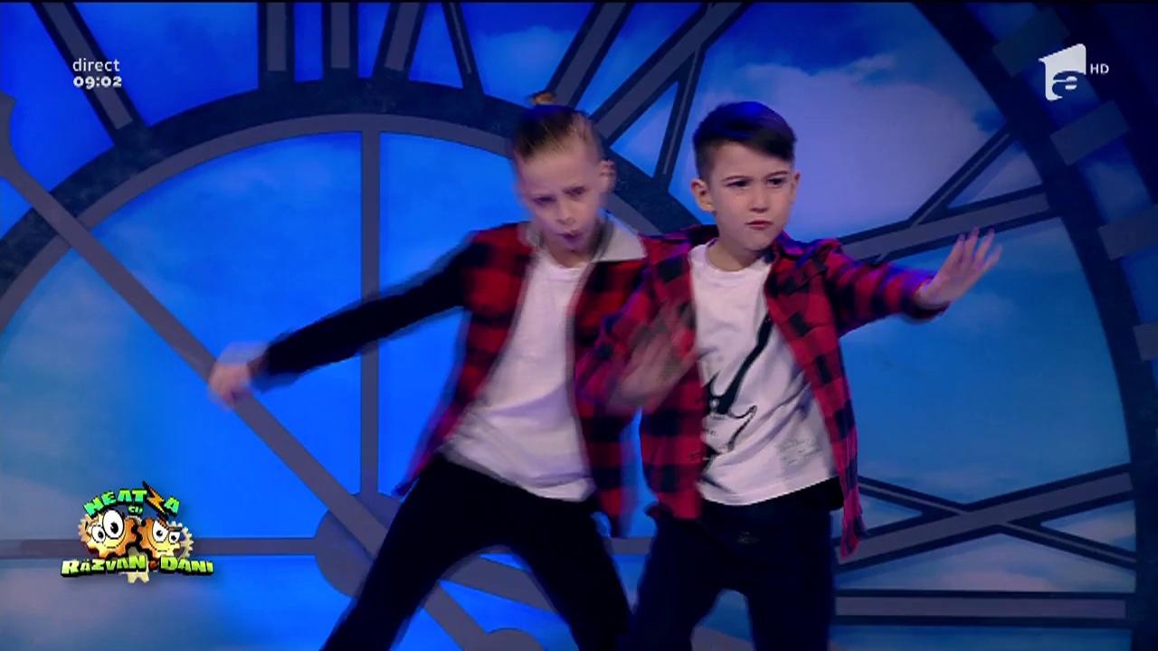 Ryan și Cezar, dansatorii care l-au impresionat pe CRBL, au venit la Neatza