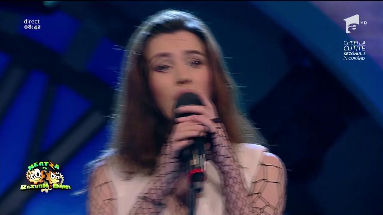 Videoclip! Ioana Ignat - "Mă dez&icirc;ndrăgostesc"