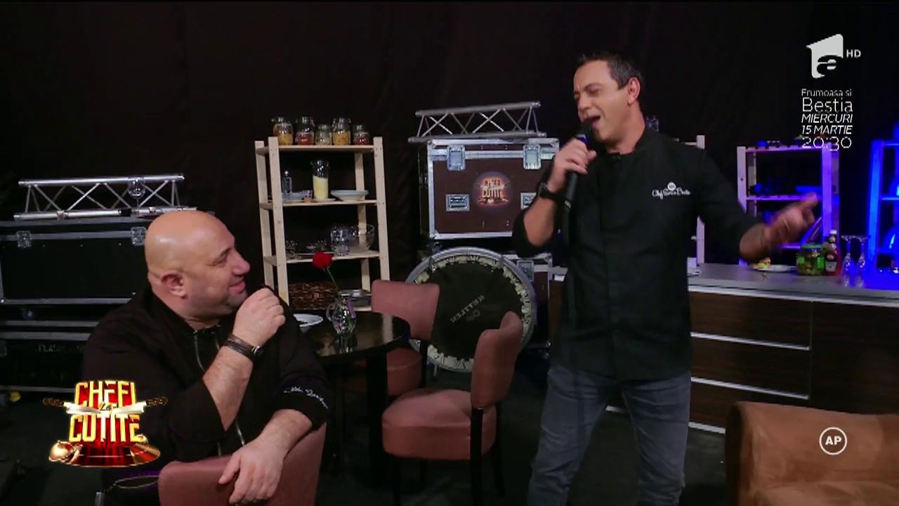 Sorin Bontea c&acirc;ntă "That's Amore", &icirc;n cadrul concursului de karaoke