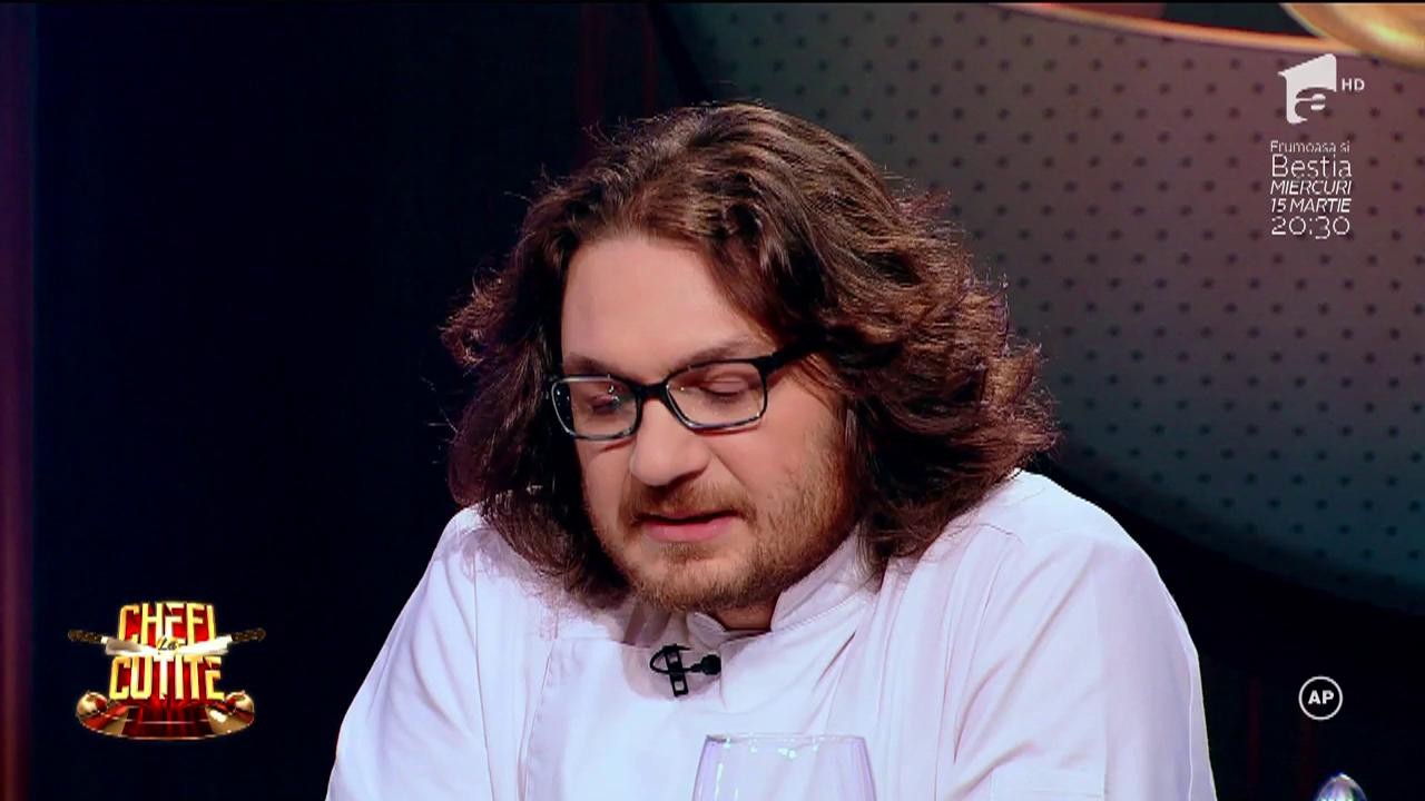 Tensiune maximă la &bdquo;Chefi la cuțite&rdquo;! Scărlătescu dă cărțile pe față! &bdquo;Sunteți două lepre bătr&acirc;ne și nasoale&rdquo;