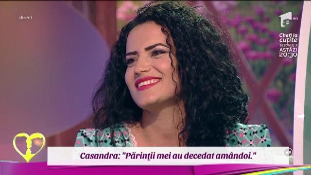 Casandra, în lacrimi: "Părinţii mei au decedat amândoi"