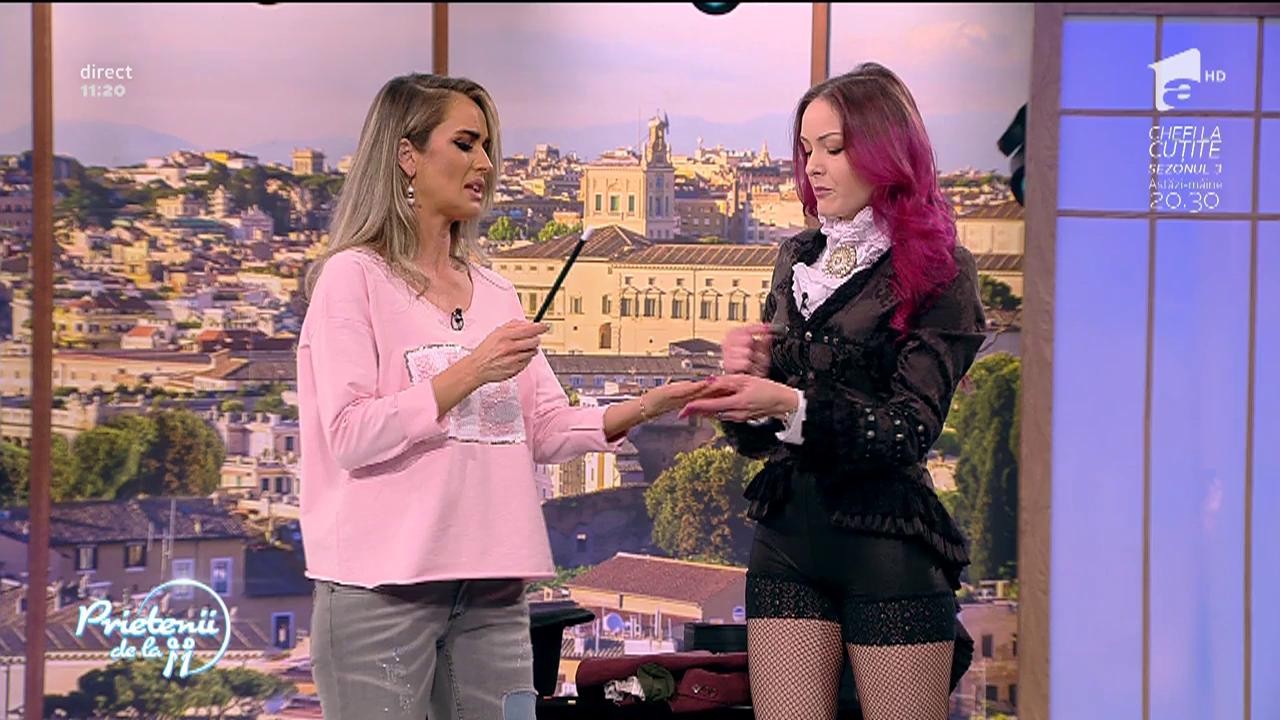 Lecții de magie de la Cristina Strecopitov! Diana Munteanu transformă iepurașul &icirc;n hamster