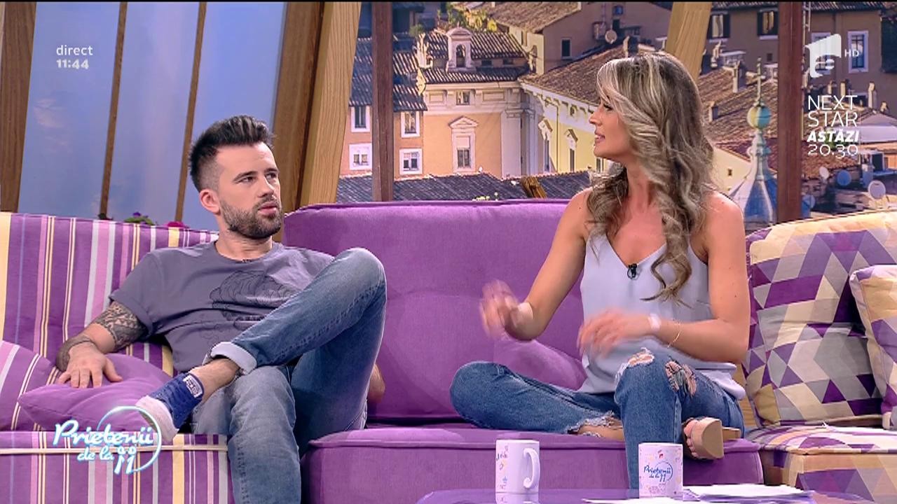 Diana Munteanu, nevoită să schimbe display-ul telefonului