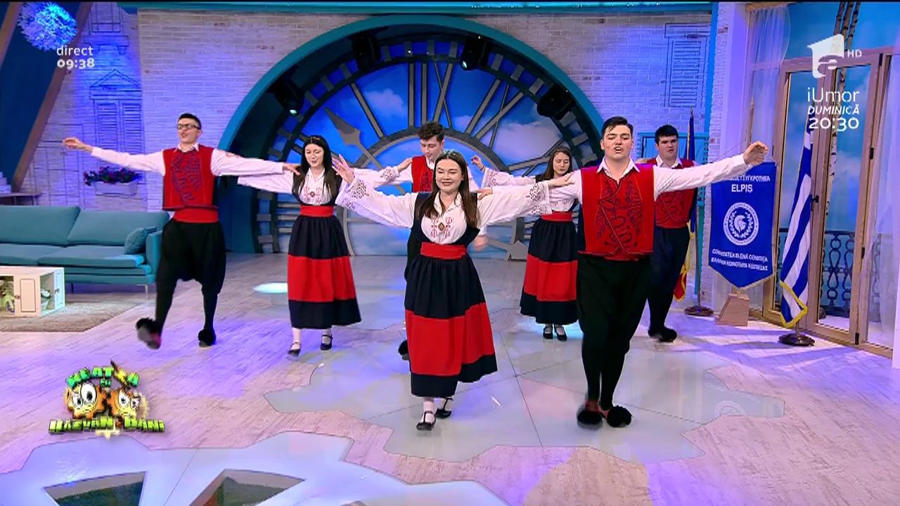 Ansamblul Comunității Elene &rdquo;Elpis&rdquo; din Constanța, dans &icirc;n stil grecesc