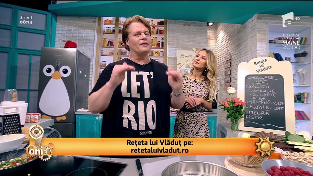 "Chocolate Kiss", un preparat cu biscuiți și foarte multă ciocolată