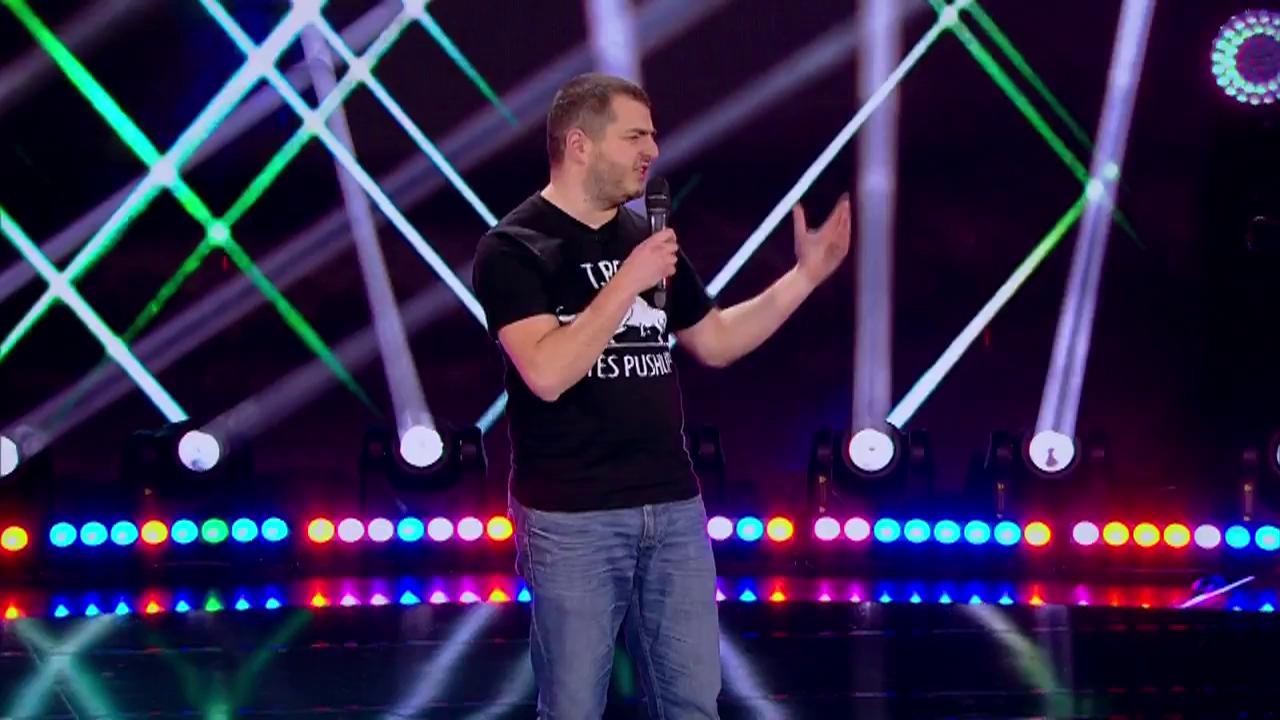 Darius C&acirc;mpean: "Ești cea mai frumoasă fată pe care mi-o permit momentan"