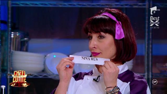 Duel &icirc;ntre mov şi portocaliu! Concurenții celor două echipe şi-au &icirc;mpărţit, &icirc;ntre ei, c&acirc;te un ingredient