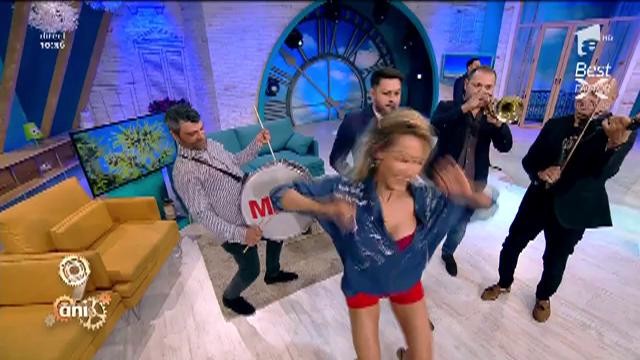 Mahala Rai Banda - "Toba și Basul"