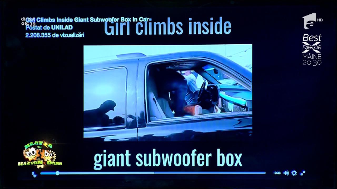 Smiley News: Salonul din mașină! Doar dă drumul la boxe și coafura este gata!