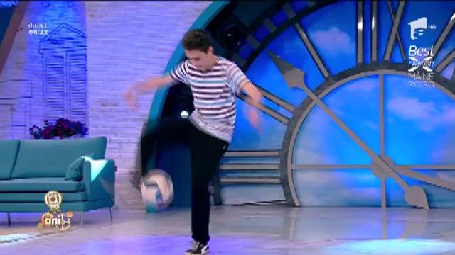 Sorin Tătar, super scheme cu mingea, &icirc;n platoul de la Neatza