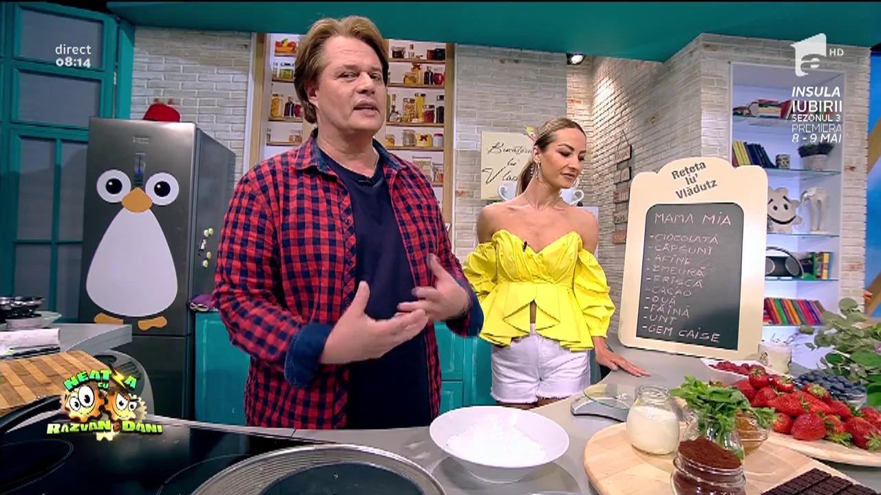 Mama Mia - un tort festiv cu etaj