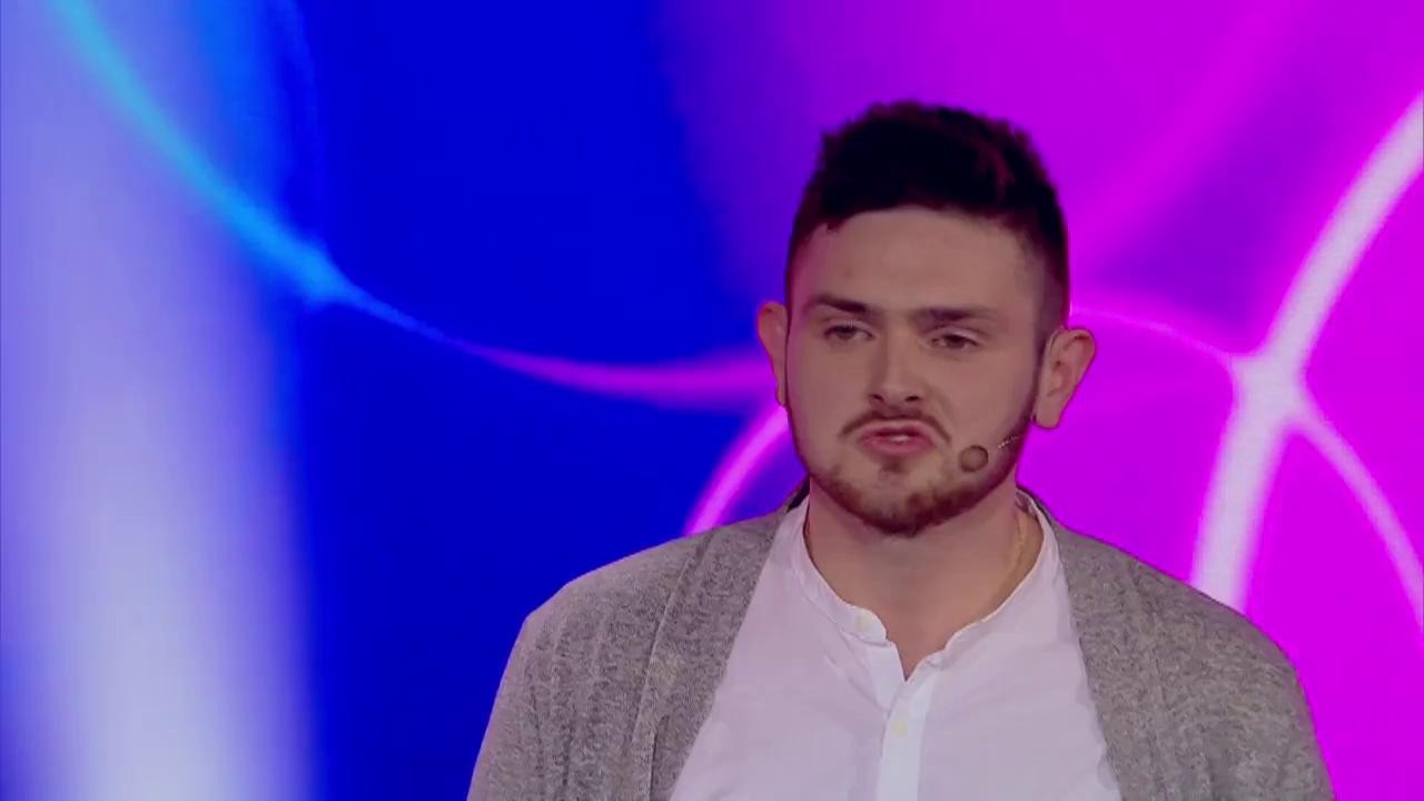 Mircea Serediuc, număr de stand up comedy pe scena iUmor! Jurații și publicul nu schițează niciun z&acirc;mbet