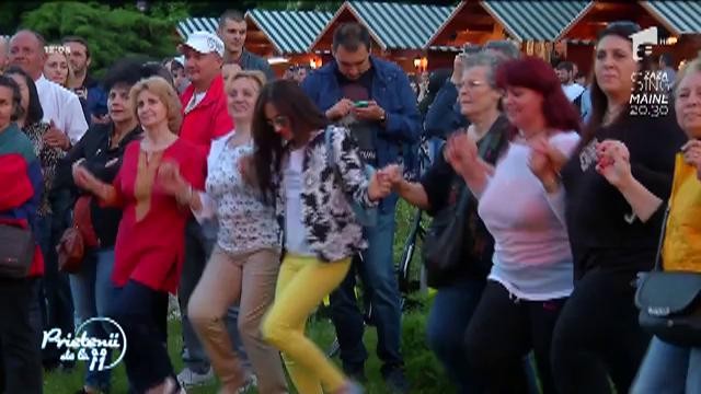 Festivalul etniilor a avut loc &icirc;n Parcul Herăstrău din București. Tinerii s-au distrat pe muzica celor de la Mahala Rai Banda