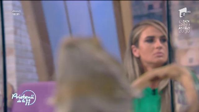 Agama cu barbă, o şop&acirc;rlă diurnă de deşert, care face parte din genul Pogona, familia Agamidae