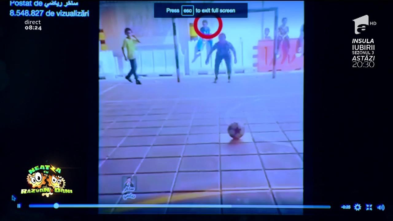 Smiley News: Durere mare! De ce nu este bine să stai &icirc;n spatele porții de fotbal
