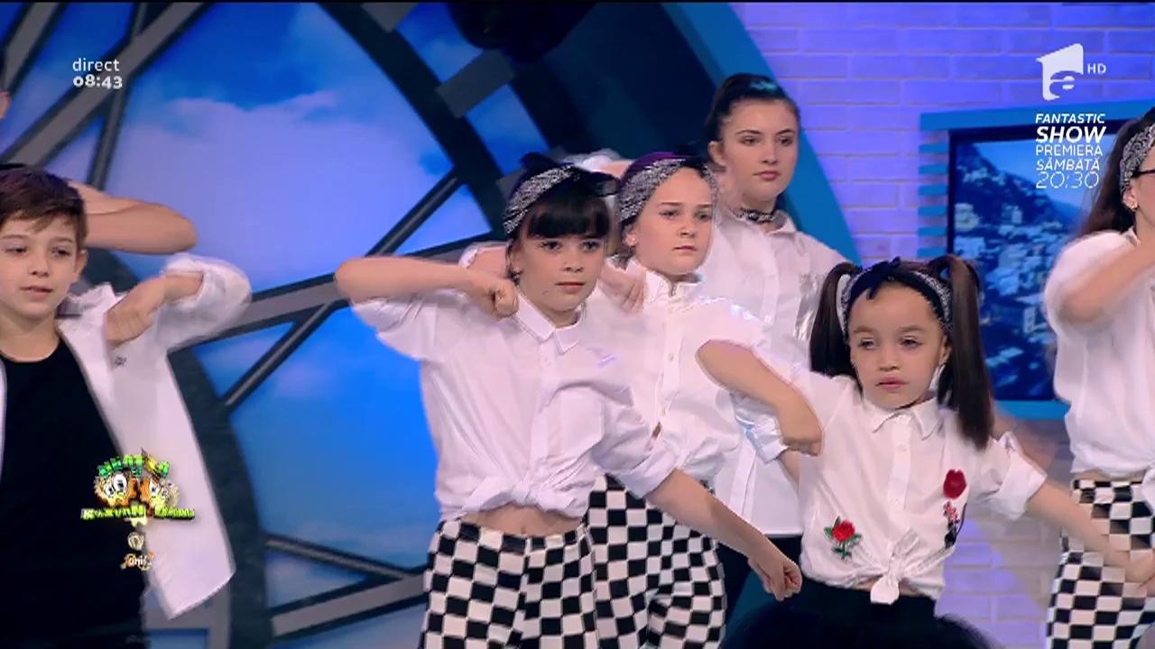 Trupa de copii, Teo Dance, spectacol pe scena de la Neatza