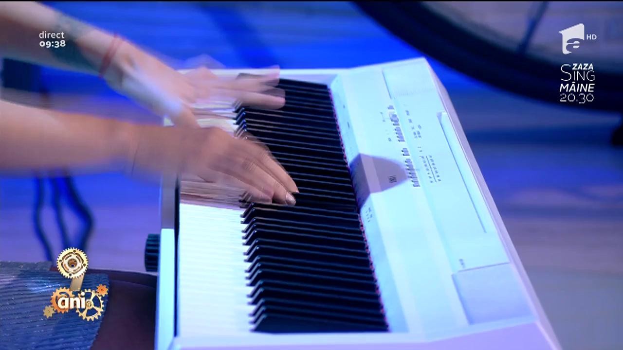 Instrumental! Rebbca Mihai - "Medley"