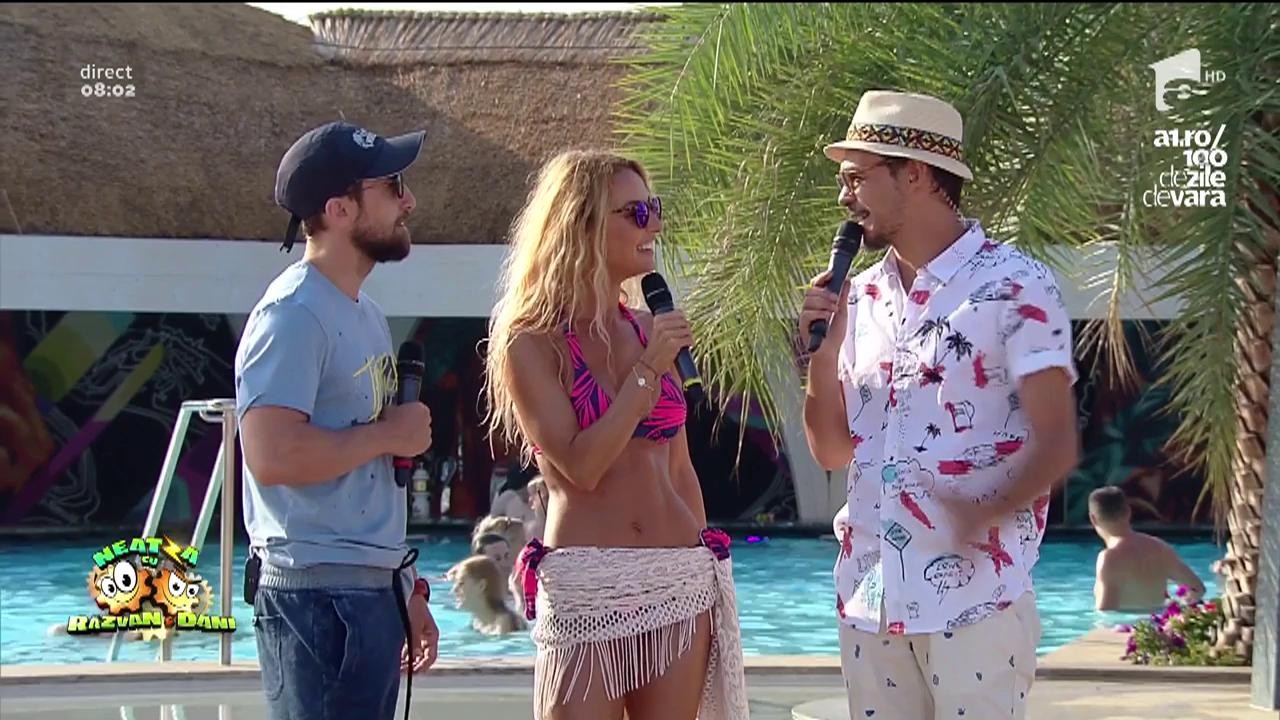 Răzvan Simion se simte ca un bătr&acirc;nel pe plaja de la Therme București: "Am stat o oră și jumătate la masaj, nu m-a rezolvat de nicio culoare"