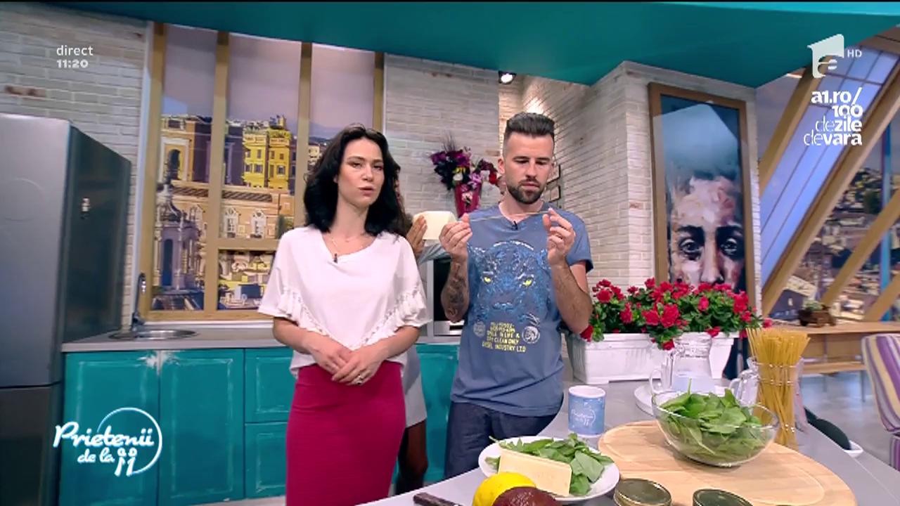Andreea Moldovan găteşte "Paste cu avocado"