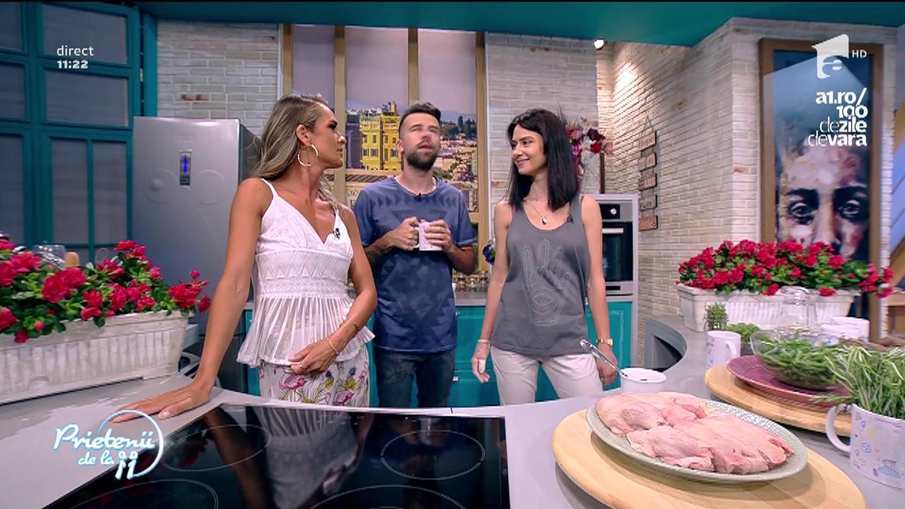 Delicios! Friptură de pui cu sos de miere și muștar