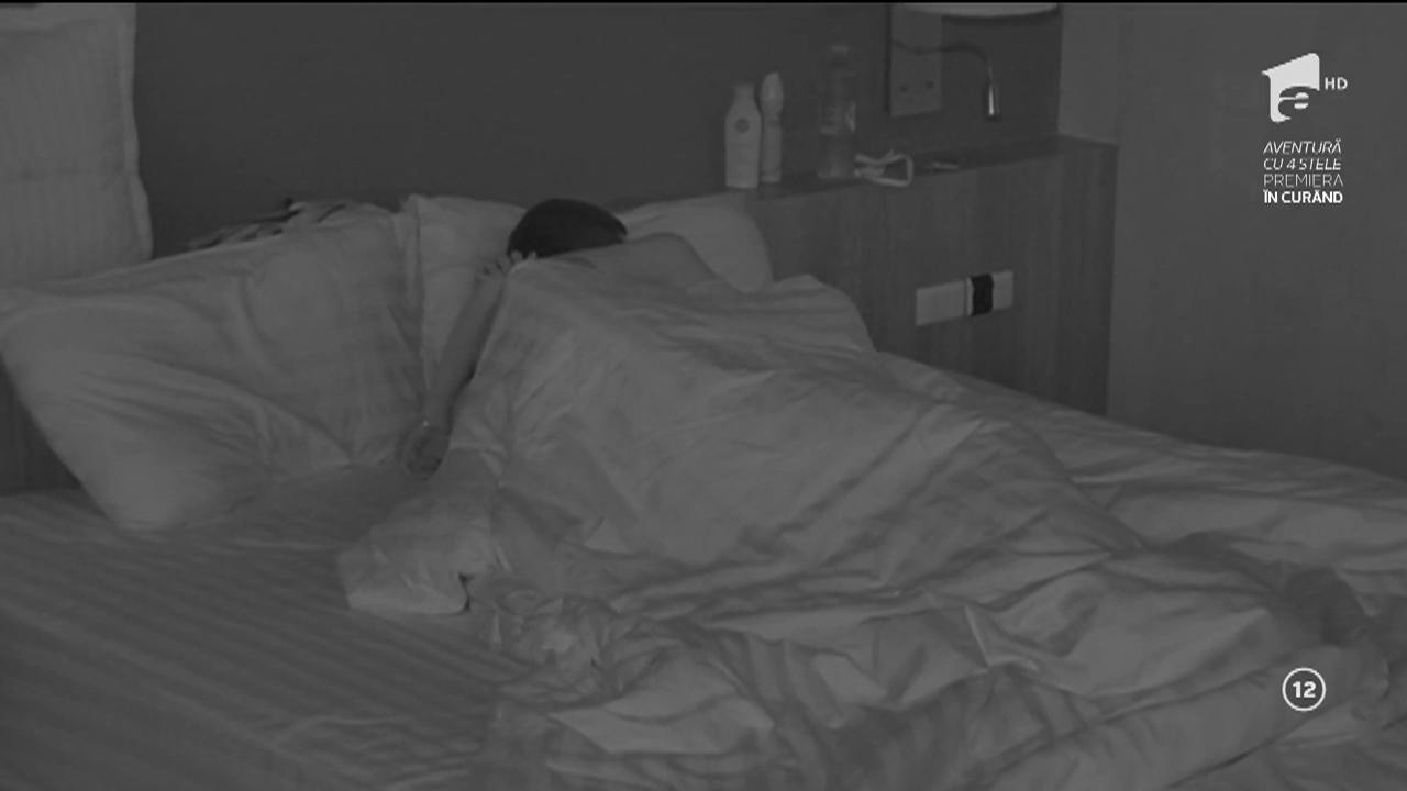 Bianca către ispita Sorin de la "Insula Iubirii": "Cum crezi că pot să mă... c&acirc;nd e camera acolo?!"