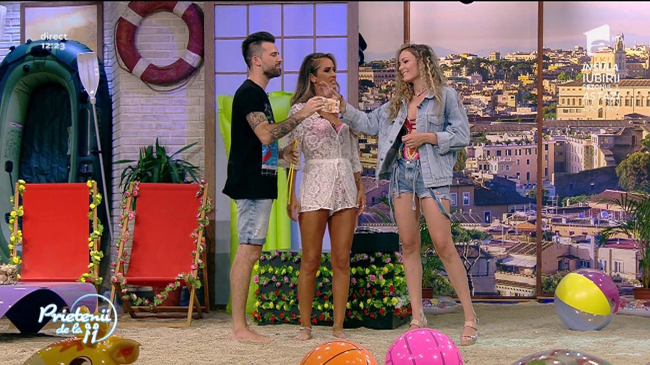 Truc de magie inedit. Cristina Strecopitov transformă un leu &icirc;n 50 de euro!