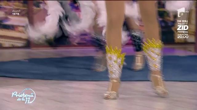 De ziua Braziliei, "Rebel Cabaret" face spectacol &icirc;n platoul de la "Prietenii de la 11"