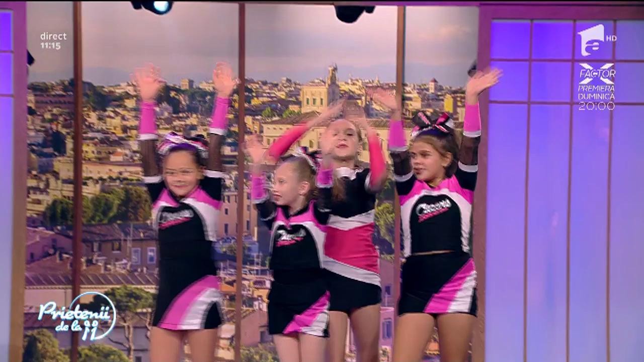 Spectacol la Prietenii de la 11! Majoretele de la "Cheers all stars" fac senzație &icirc;n platou