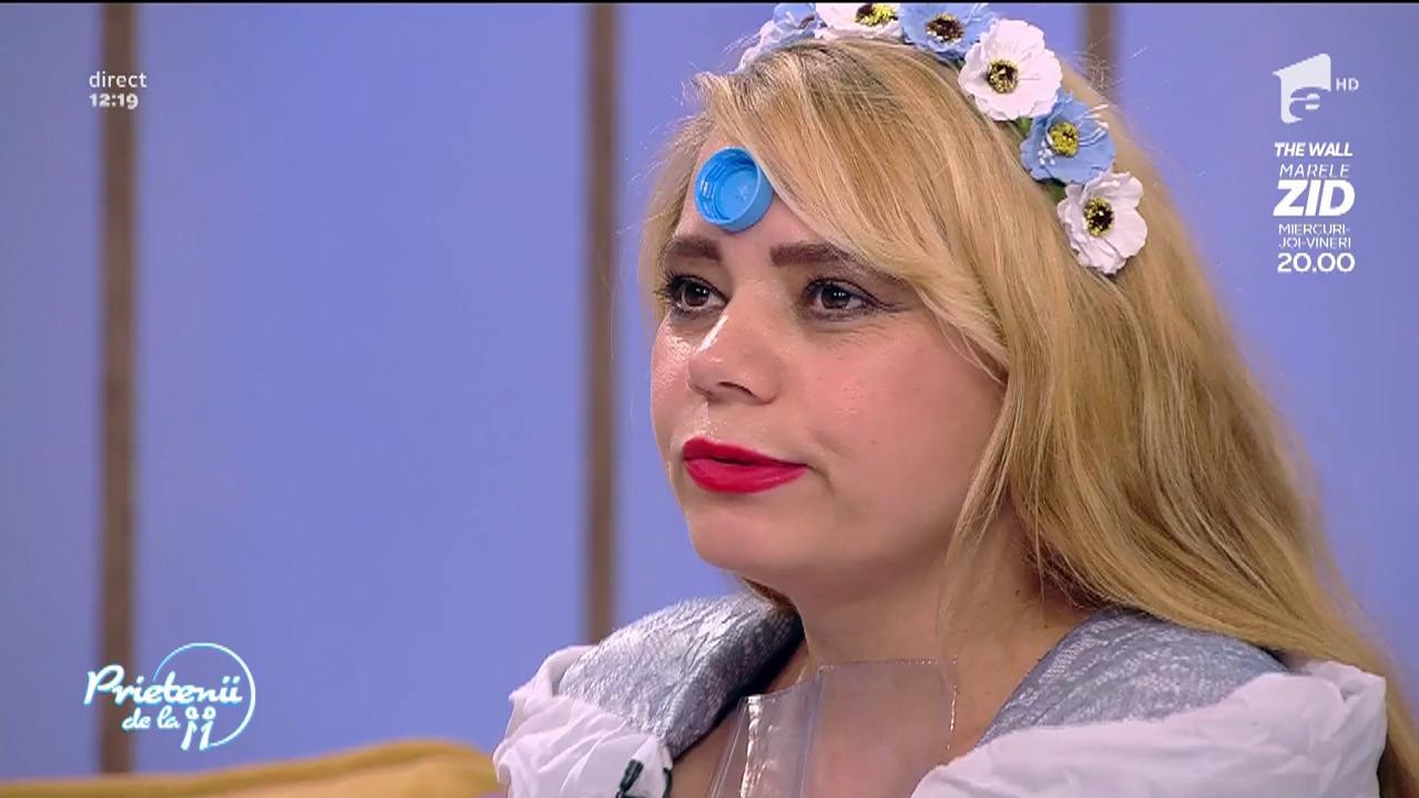 Florin Ristei are puteri paranormale. Prezentatorul emisunii &rdquo;Prietenii de la 11&rdquo; și-a lipit pe frunte o lingură!