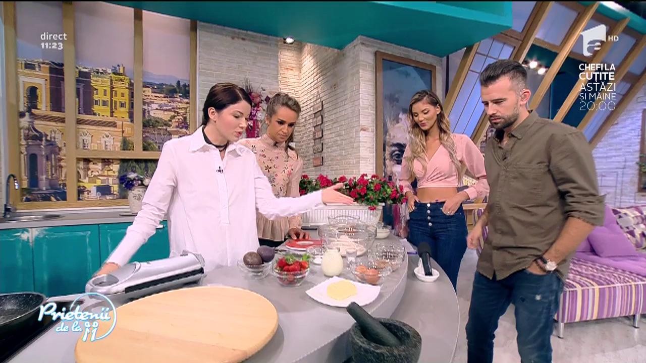 Răsfăţul zilei! Anca Lungu găteşte clătite americane cu chefir