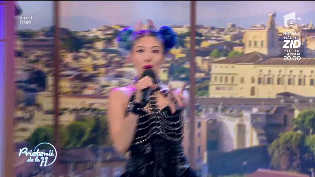 Alyanna Lu - Super Hero