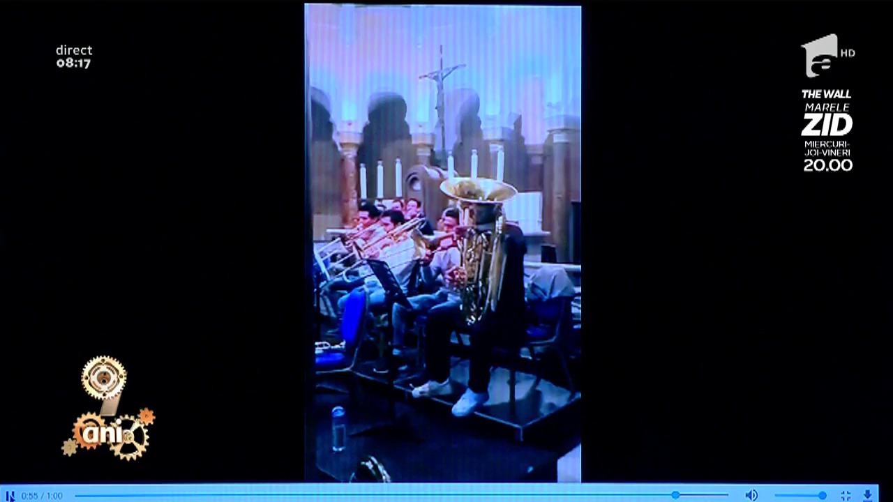 Smiley News. Repetiție de orchestră &icirc;ntreruptă de mai mulți fani Star Trek