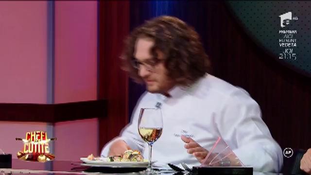 Petrou Vasilios l-a făcut pe chef Dumitrescu să se plimbe prin platou: &rdquo;Chefi la cuțite este singura șansă pentru a putea să-mi aduc fetele l&acirc;ngă mine&rdquo;