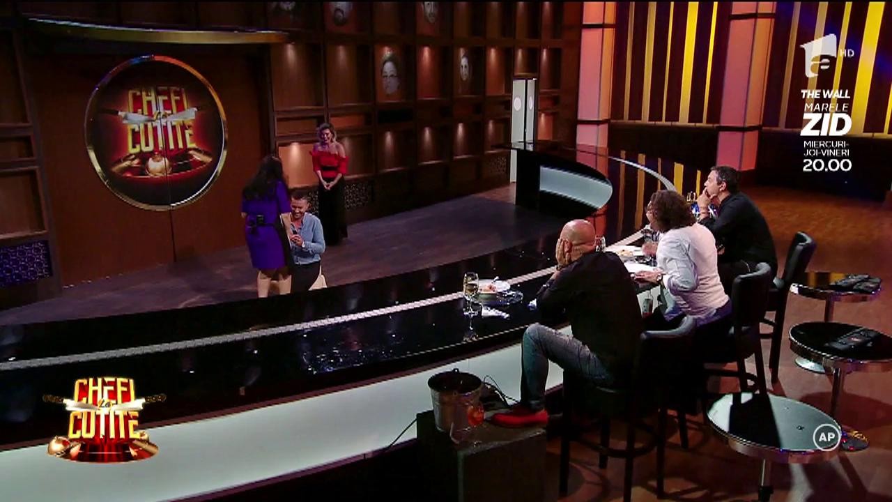 Prima cerere &icirc;n căsătorie de la &rdquo;Chefi la cuțite&rdquo;: &rdquo;Ioi, nu cred! Deci mă mărit!&rdquo;