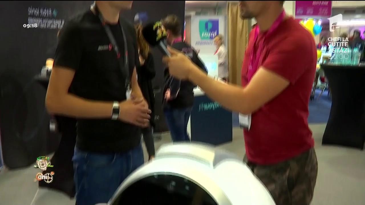 Noutăți din industria IT: Roboţelul Cruiser, vărul lui R2D2 din Star Wars