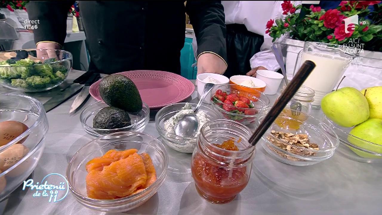 Vali B&icirc;scoveanu gătește - "Clătite cu spanac și făină de quinoa"