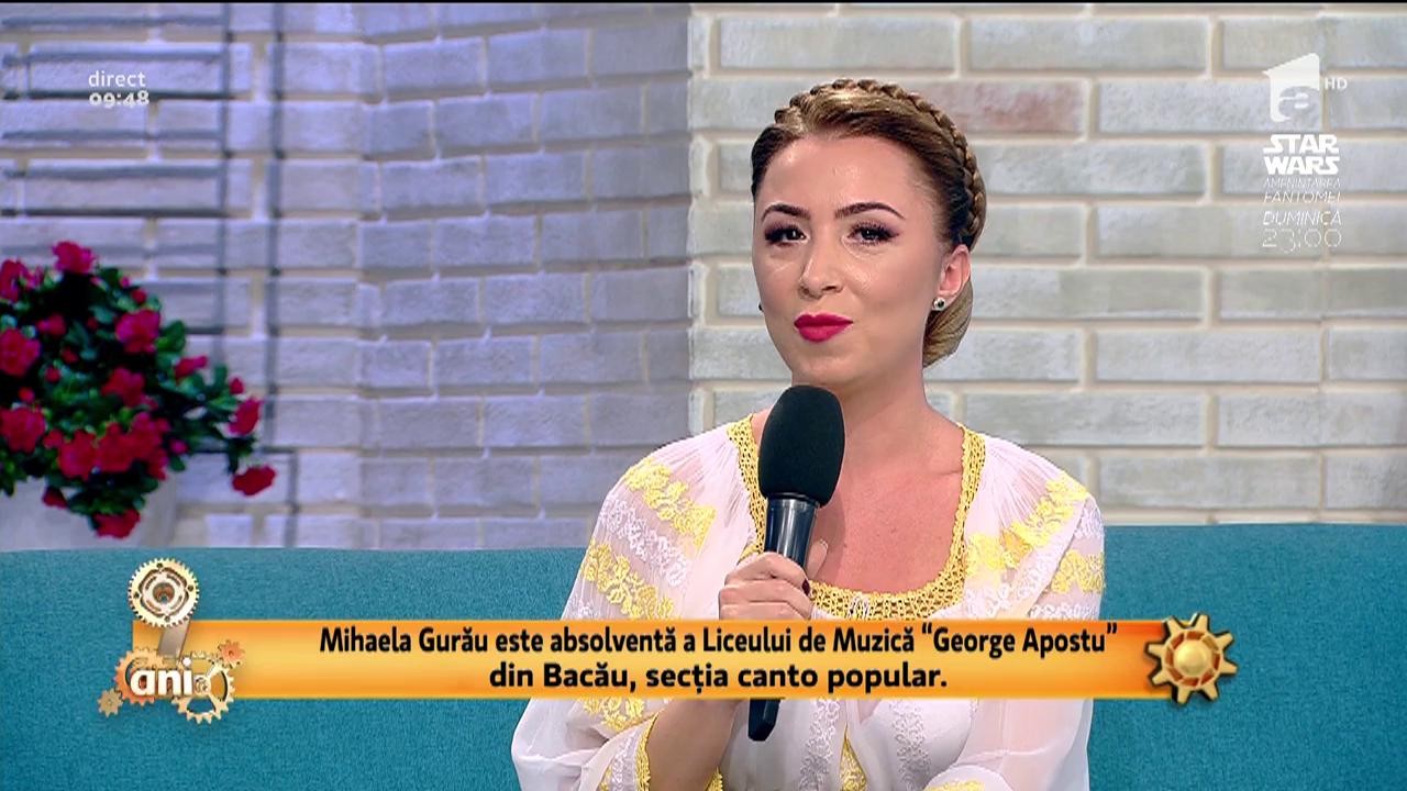 Mihaela Gurău, solistă de muzică populară: "La &icirc;nceputul carierei mele c&acirc;ntam toată noaptea la o nuntă"