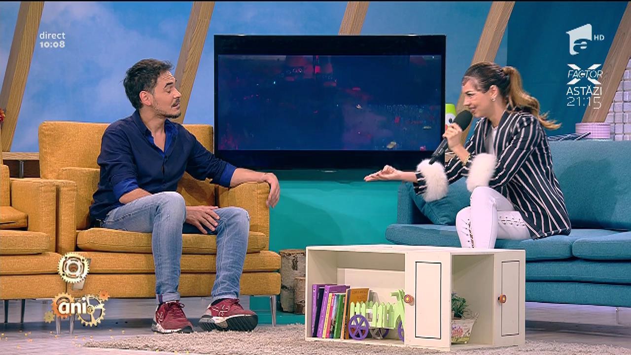 Mira și-a făcut apariția &icirc;n lumea muzicii &icirc;n 2012, alături de Dj Marc Ryan