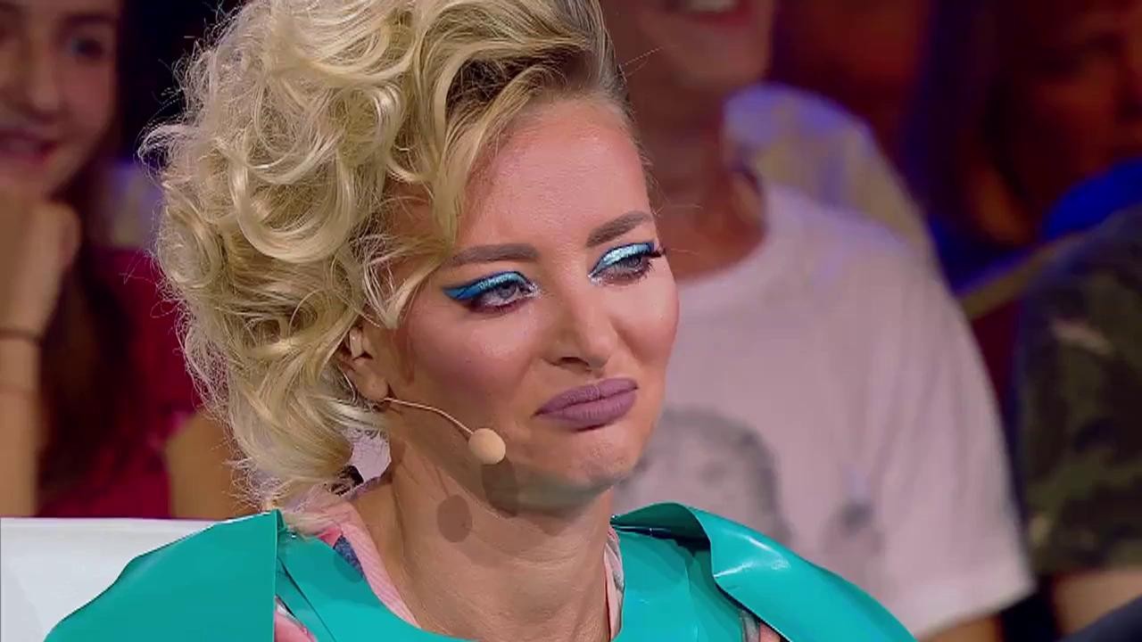 Paul Lungu, magie şi comedie - bagheta magică