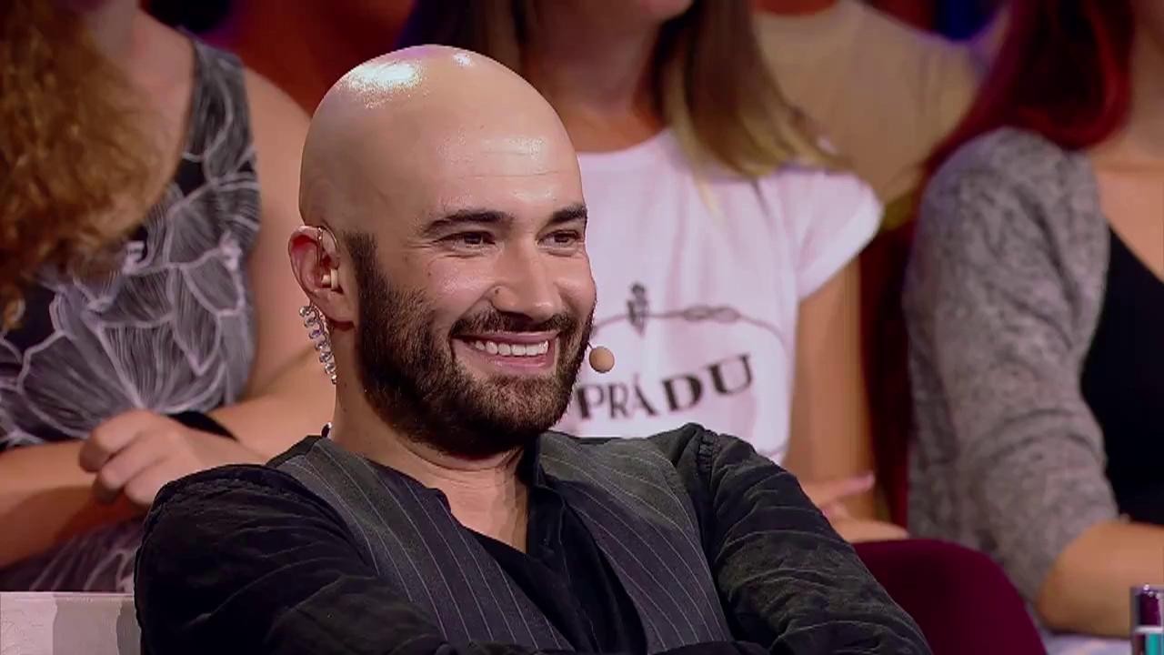 Paul Lungu, combinaţia perfectă de magie şi comedie