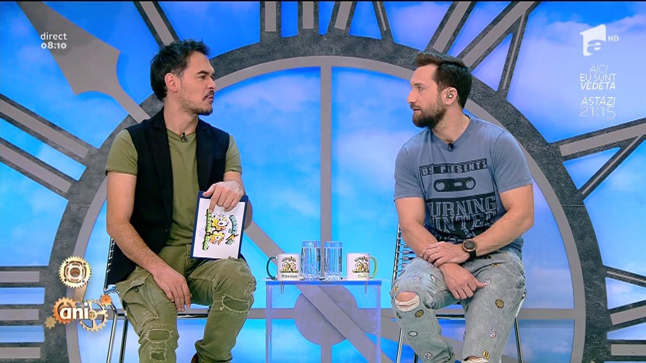 Răzvan: &rdquo;Sunt at&acirc;t de bucuros că pot să stau &icirc;n două picioare, &icirc;nc&acirc;t fac orice! Aseară am pregătit cina. Paste cu creveți, cu...&rdquo;