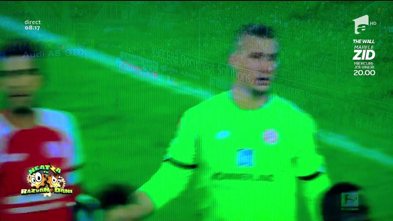 Smiley News! Gafa anului &icirc;n Bundesliga! Un portar a confundat punctul de la 11 metrii cu mingea