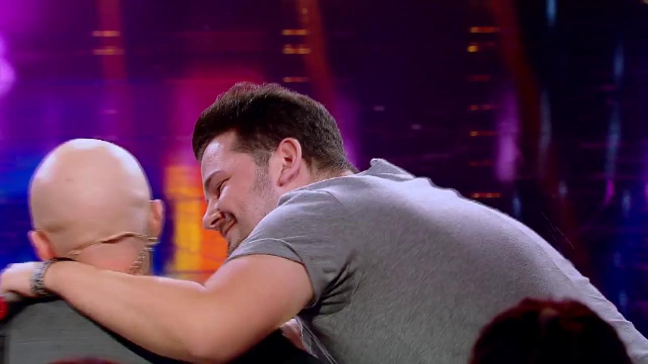 I-a zis-o &icirc;n văzul lumii! Coco, mesaj pentru Bendeac: &rdquo;Ești primul bărbat care mă udă!&rdquo;