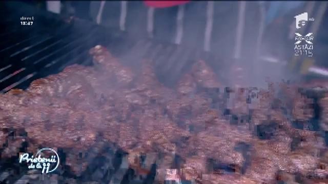 99 DE ANI DE LA UNIREA DE LA ALBA IULIA. Tradiționala fasole cu ciolan pregătită de Ziua Națională a Rom&acirc;niei