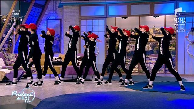 Trouble Crew, dans incendiar &icirc;n platoul "Prietenii de la 11"